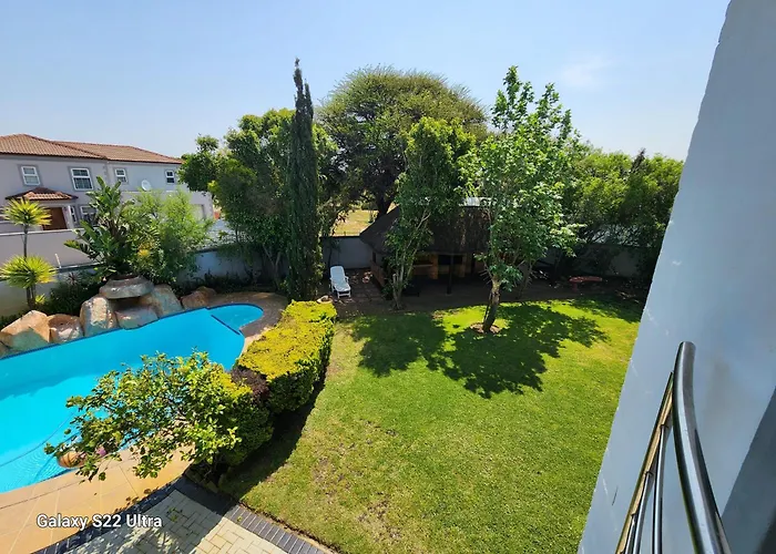 Tuscan Villa Felice Near West Coast