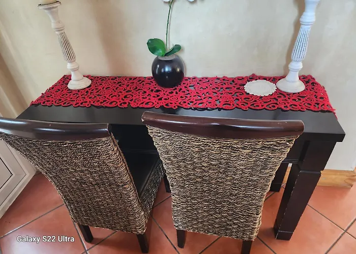 Tuscan Villa Felice Near West Coast